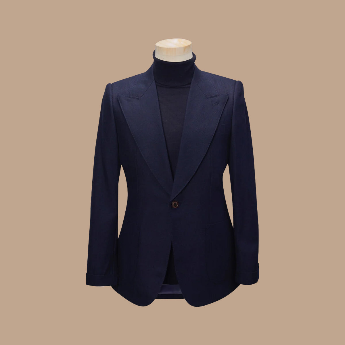 Suit 8