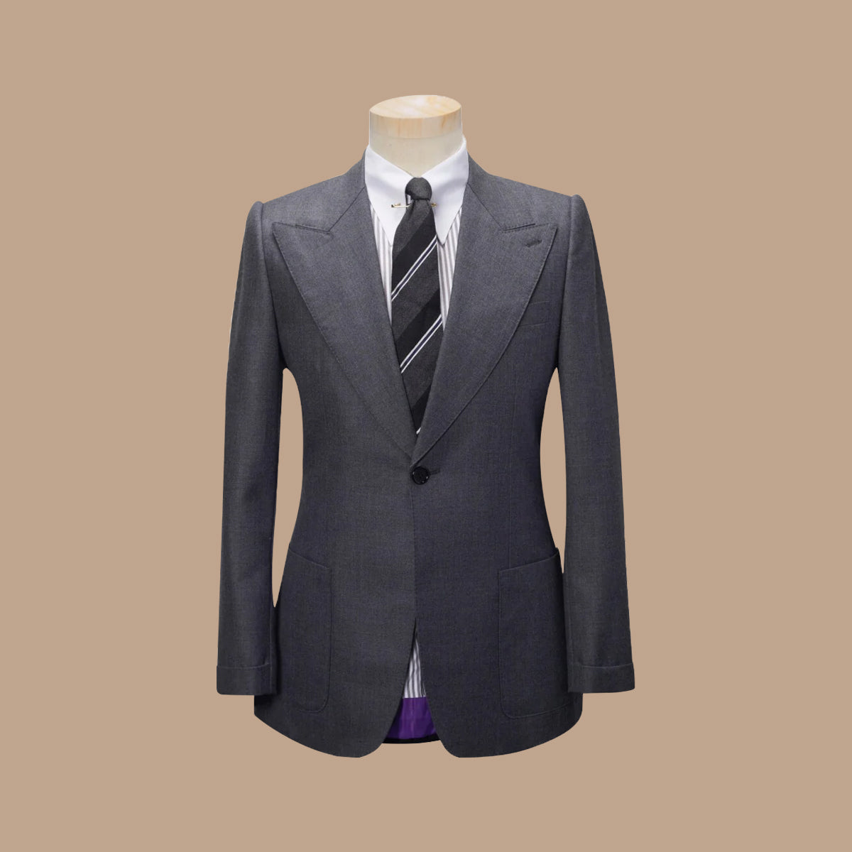 Suit 10